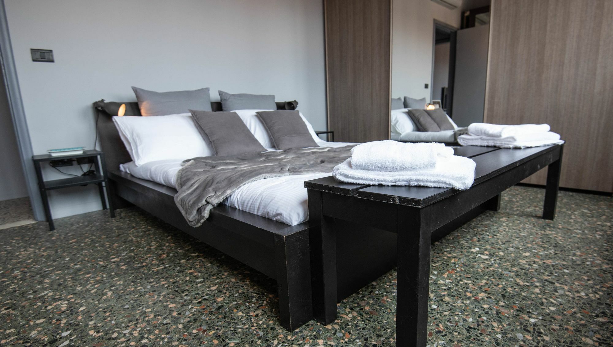 Greci Design Terrace Apartment Венеция Екстериор снимка